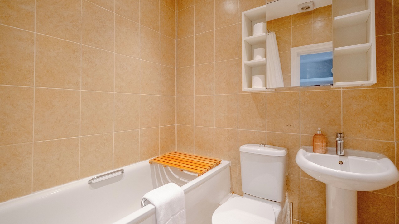 Photo of Others in Clapham