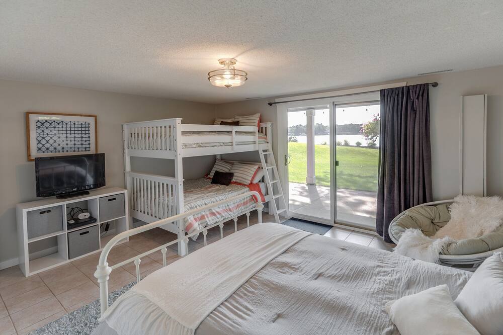Photo of Bedroom in Crosslake