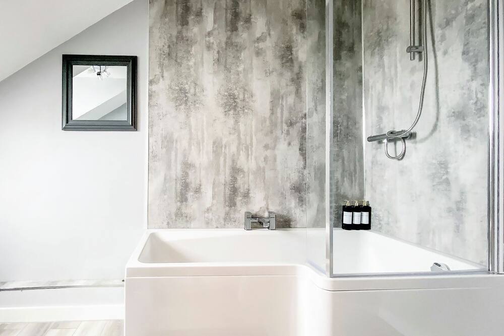 Photo of Bathroom in Thurso