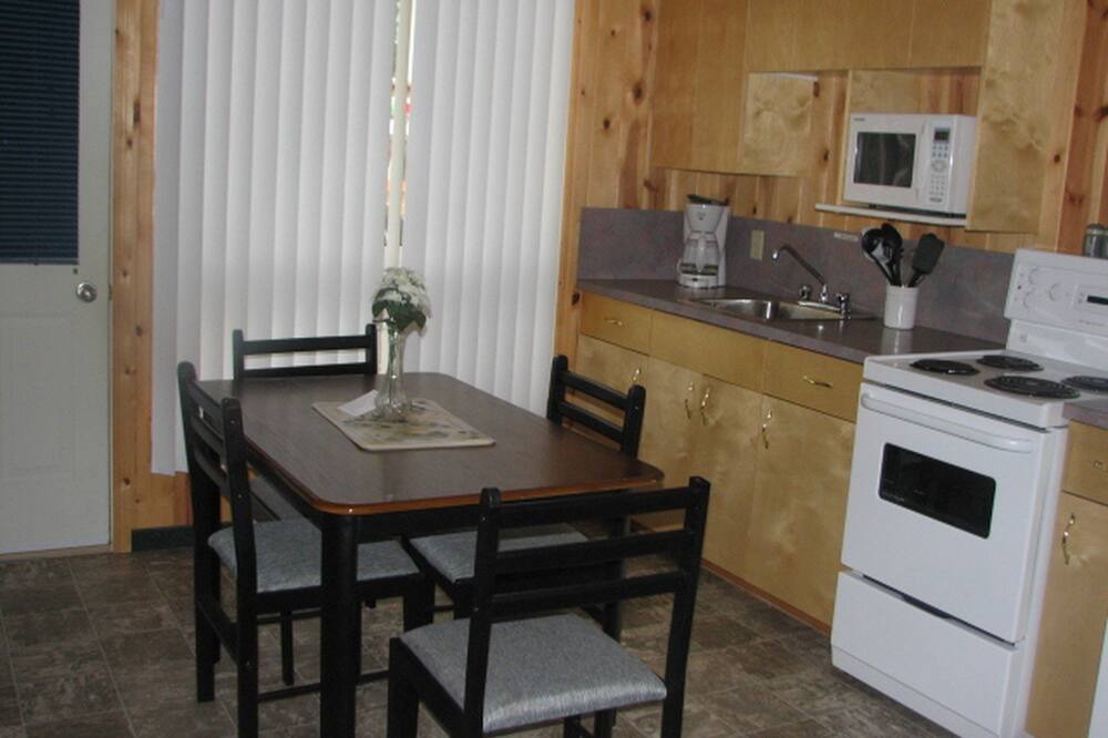 Photo of Kitchen in Falcon Lake