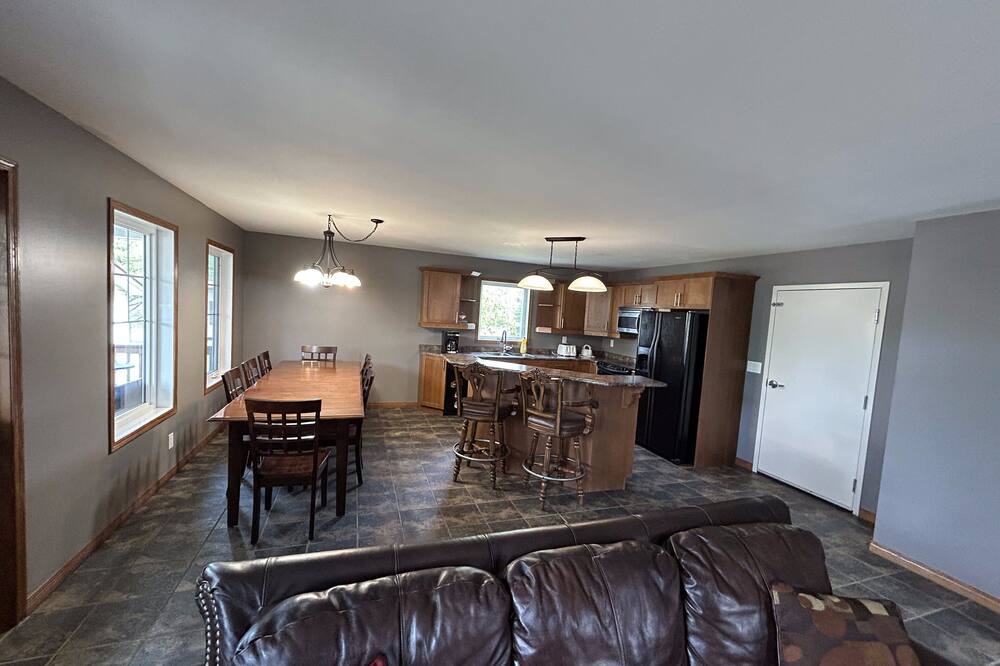 Photo of Kitchen in Falcon Lake