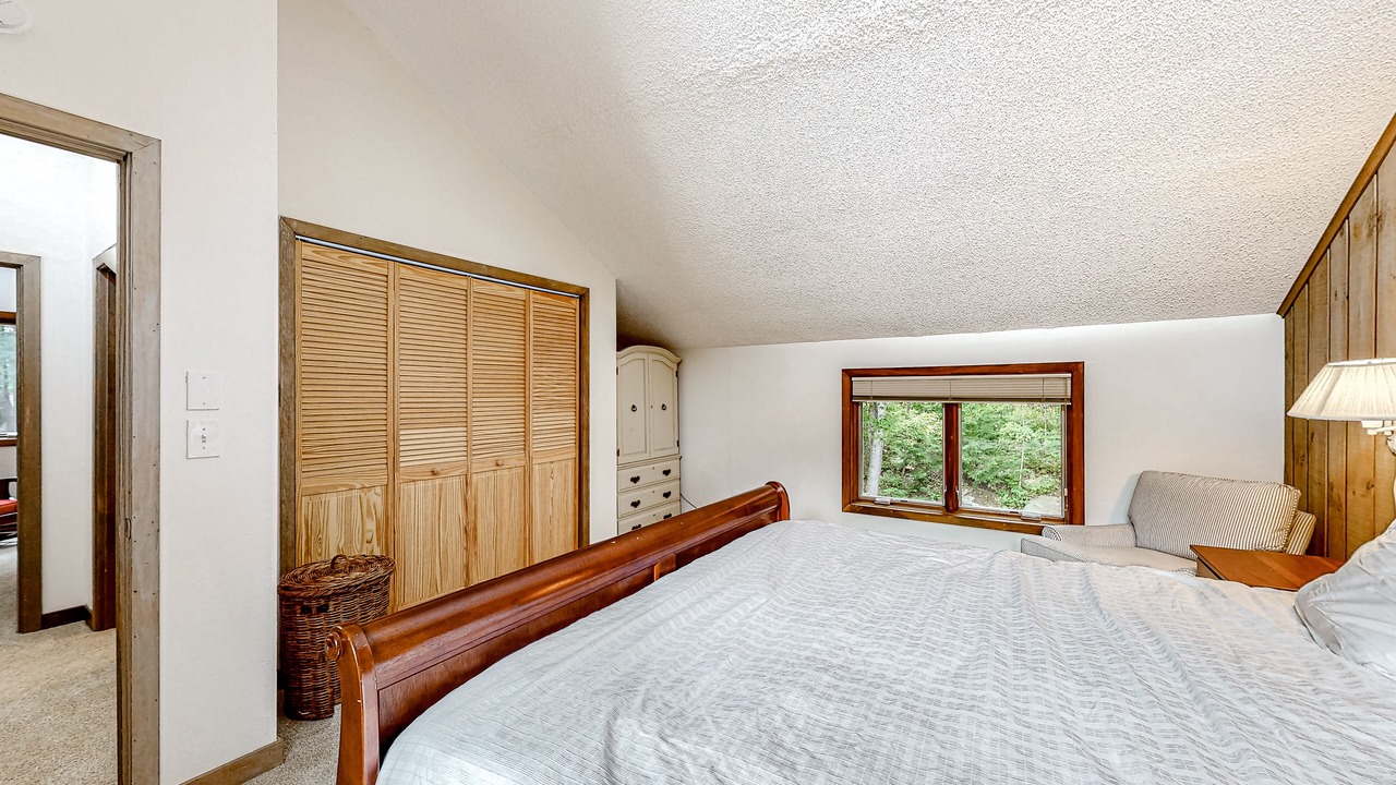 Photo of Others in Londonderry