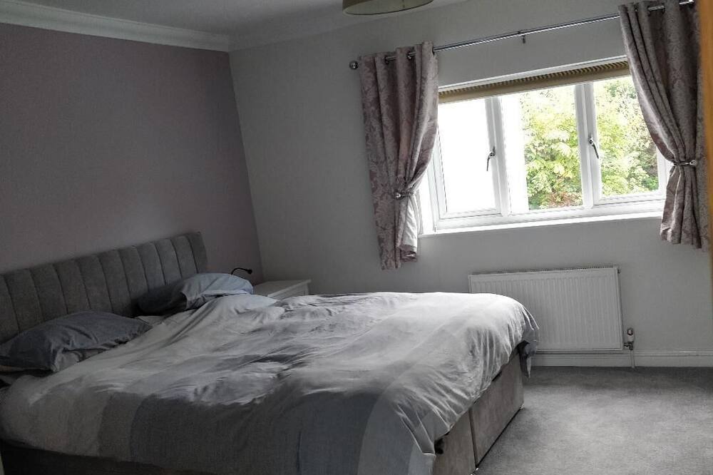 Photo of Bedroom in Cray Valley East