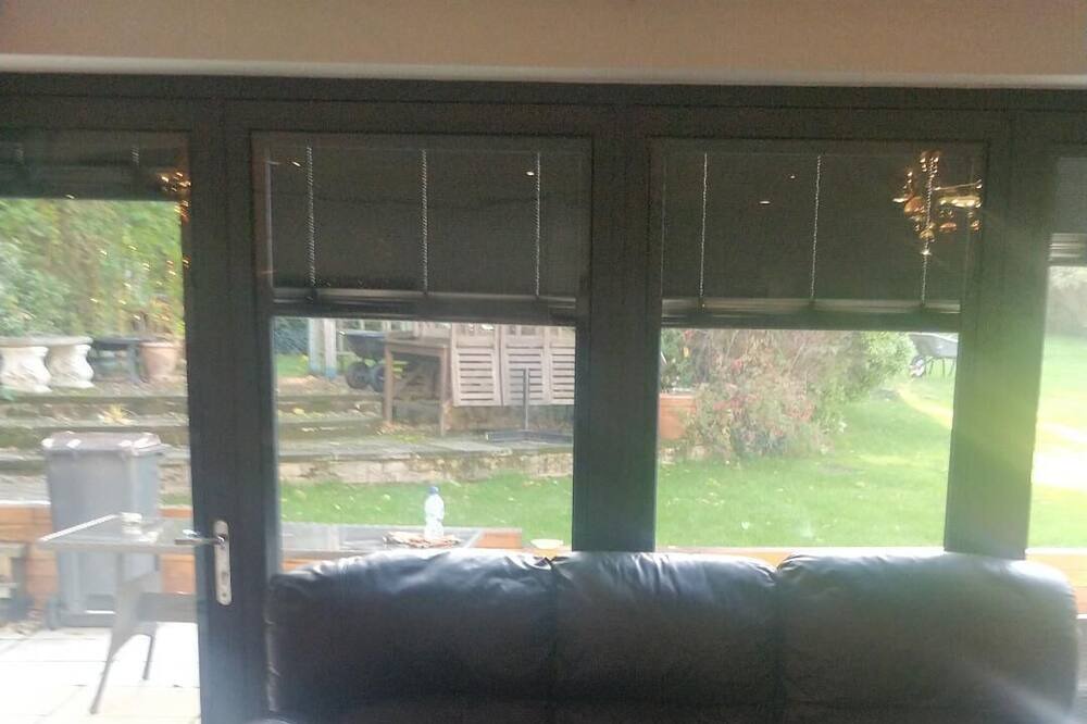 Photo of Livingroom in Cray Valley East