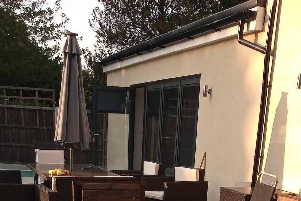 Photo of Patio Balcony in Cray Valley East