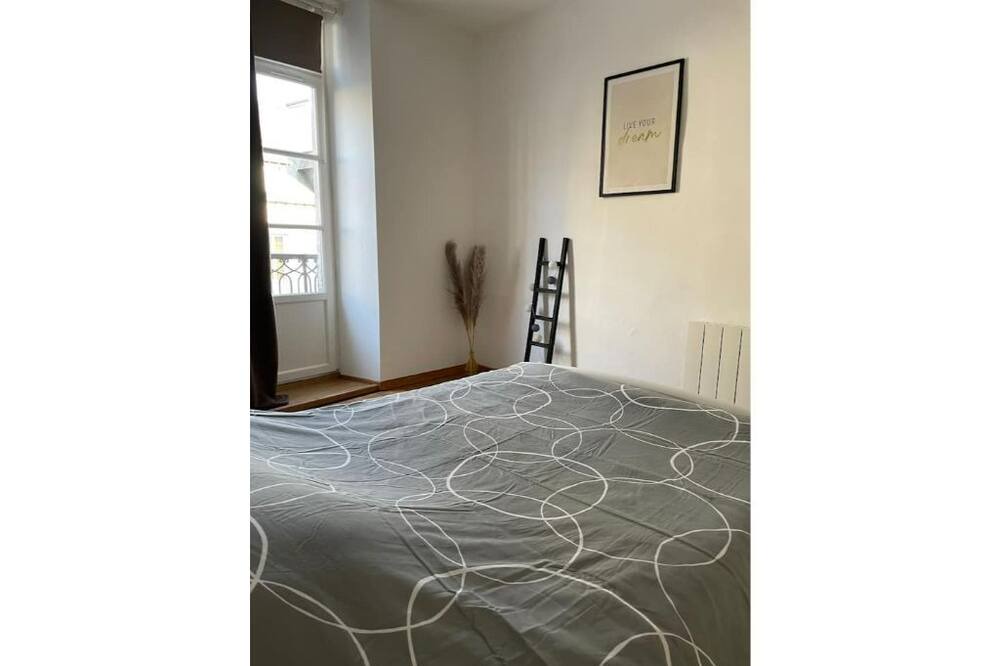 Photo of Bedroom in Dol-de-Bretagne
