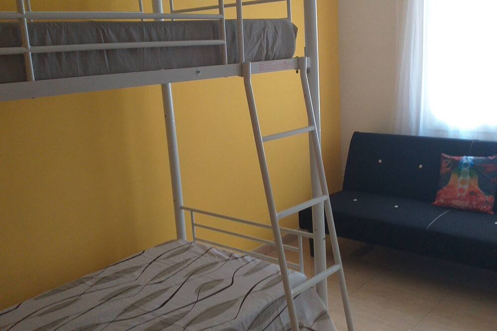 Photo of Bedroom in Besalu