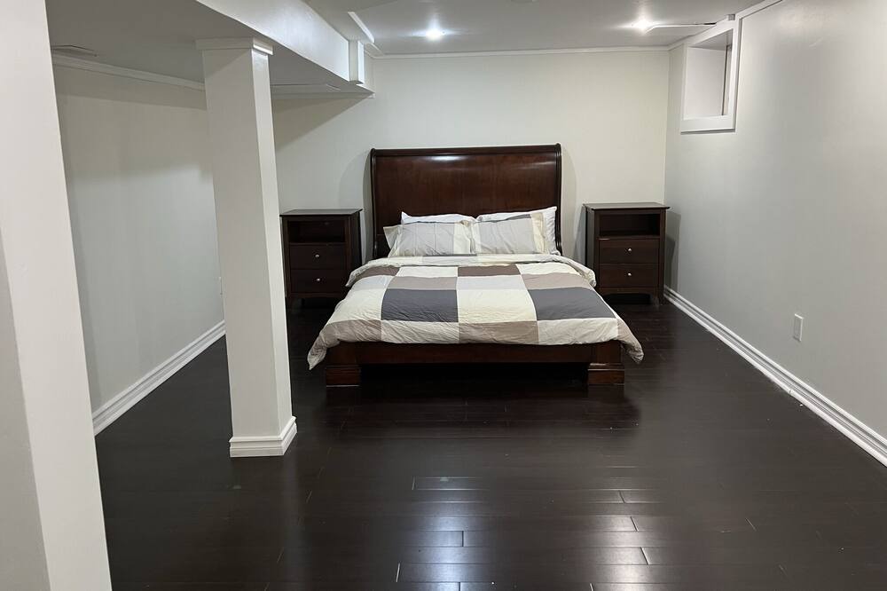 Photo of Bedroom in Hamilton