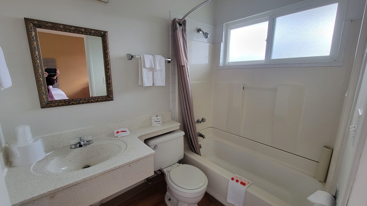 Photo of Bathroom in Carrolls