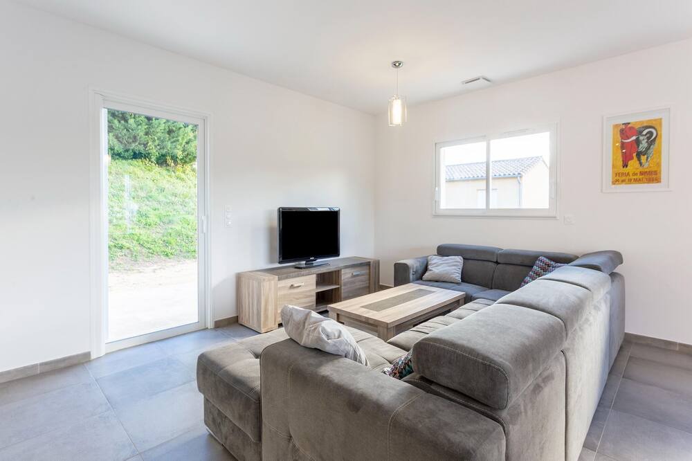 Photo of Livingroom in Saint-Sauveur-de-Cruzieres