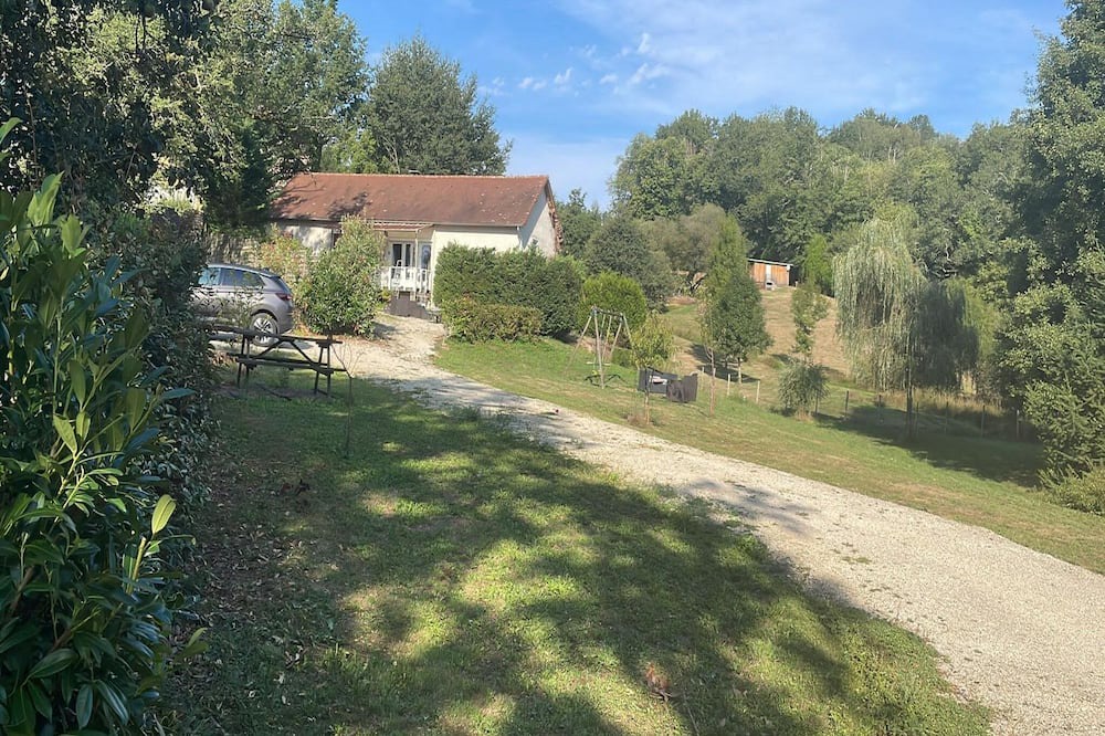Photo of Outdoor in Saint-Pierre-de-Frugie