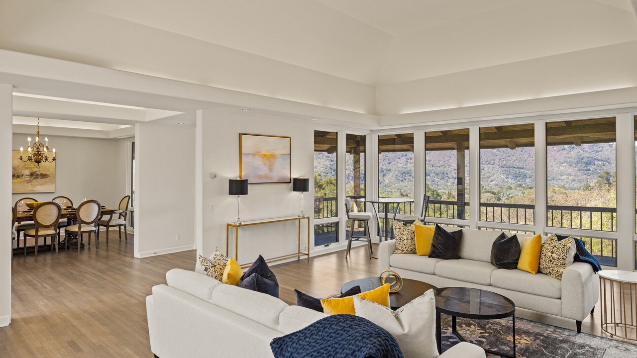 Photo of Livingroom in Carmel Valley