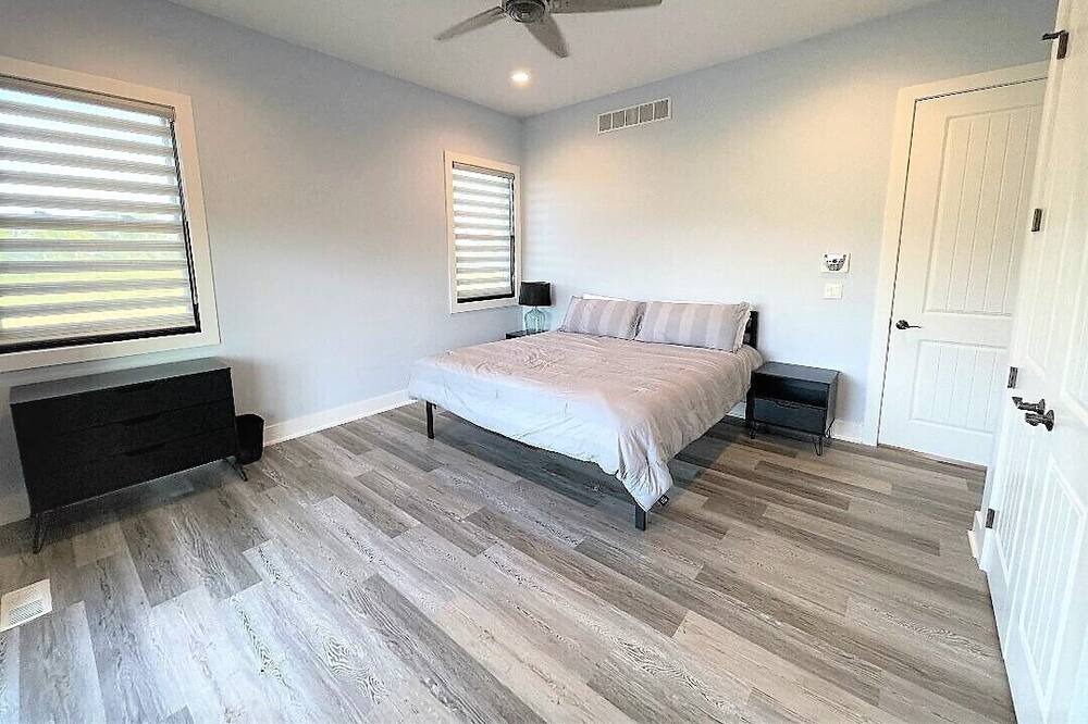 Photo of Bedroom in Winterset