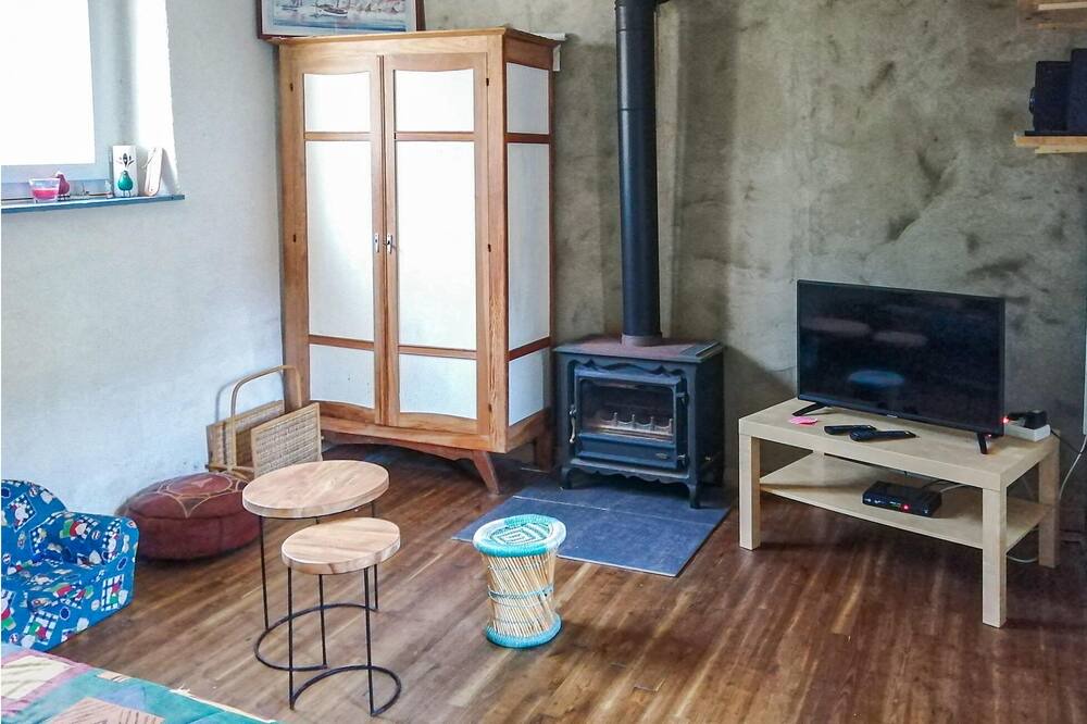 Photo of Bedroom in Tredrez-Locquemeau