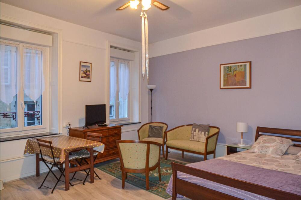 Photo of Bedroom in Plombieres-les-Bains