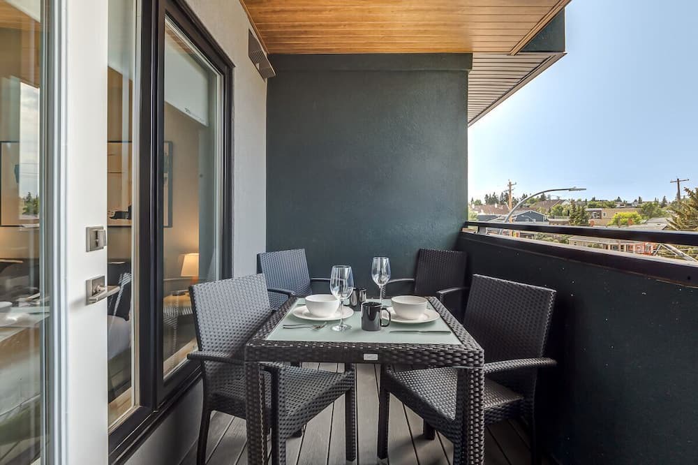 Photo of Patio Balcony in Marda Loop