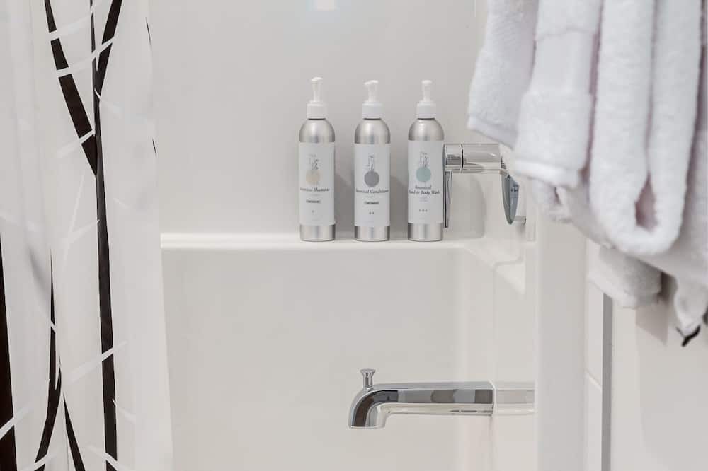 Photo of Bathroom in Marda Loop