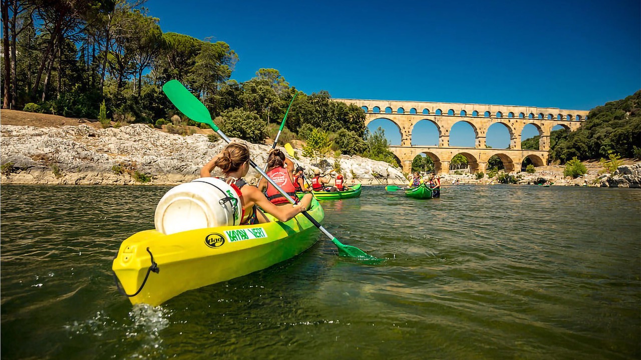 Photo of Others in Saint-Hippolyte-de-Montaigu