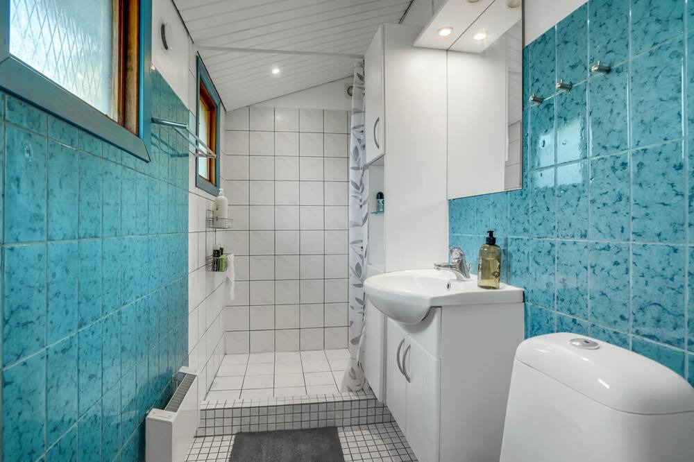 Photo of Bathroom in Roneklint