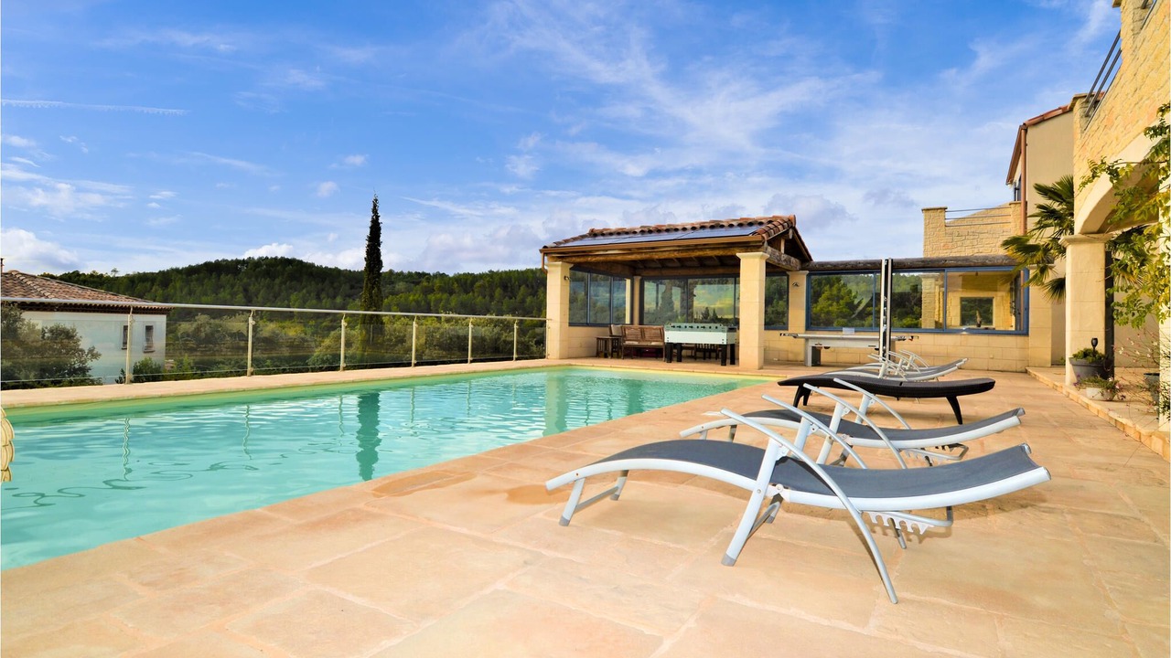 Photo of Outdoor in Saint-Hippolyte-de-Montaigu