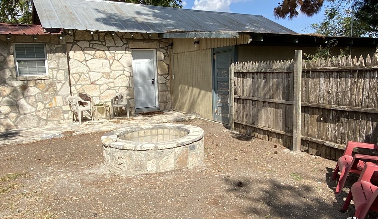 Photo of Outdoor in Menard