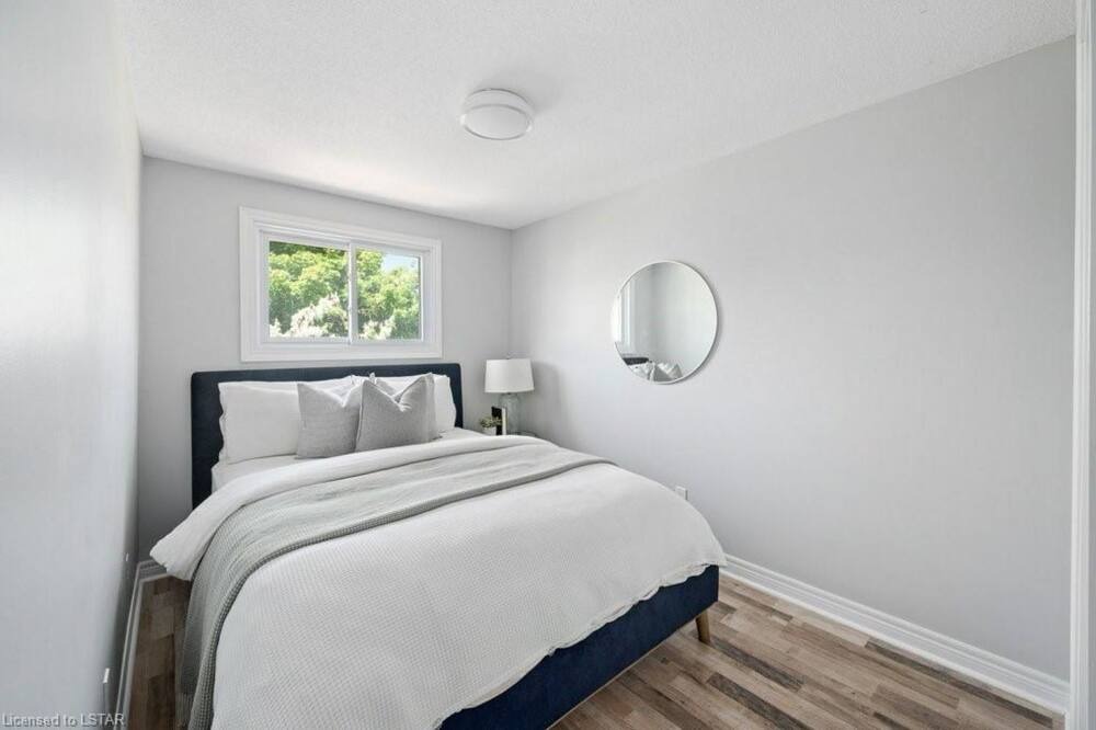Photo of Bedroom in White Oaks