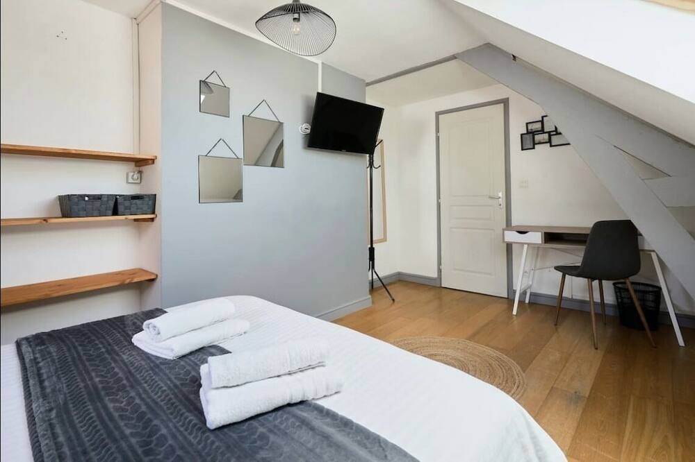 Photo of Bedroom in Brequerecque