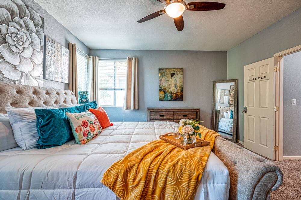 Photo of Bedroom in Regency Park