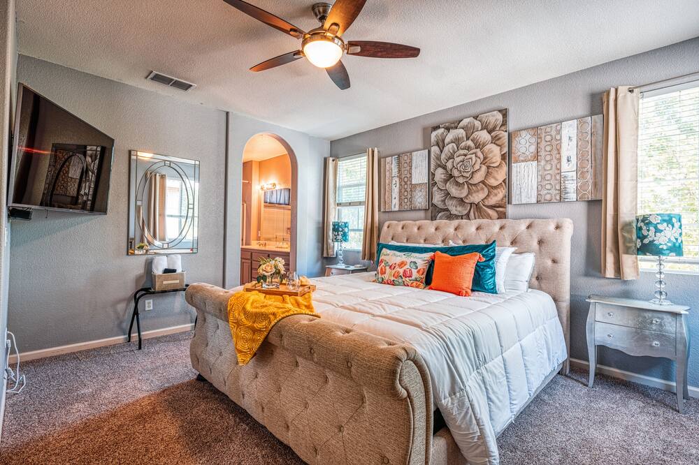 Photo of Bedroom in Regency Park