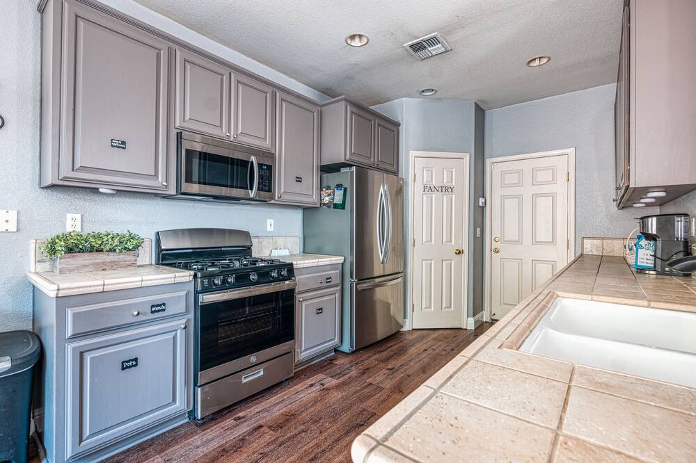 Photo of Kitchen in Regency Park