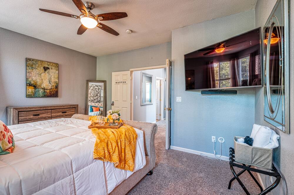 Photo of Bedroom in Regency Park