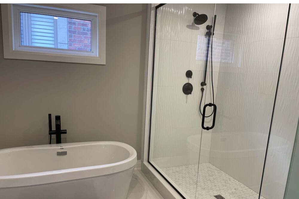 Photo of Bathroom in Oshawa