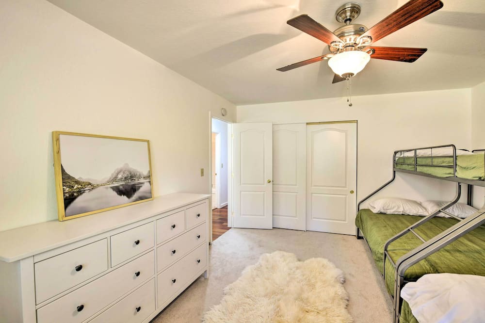 Photo of Bedroom in Pollock Pines