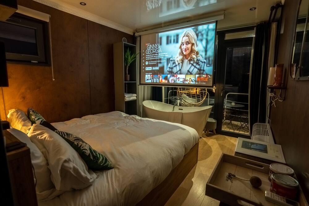 Photo of Bedroom in Guernes