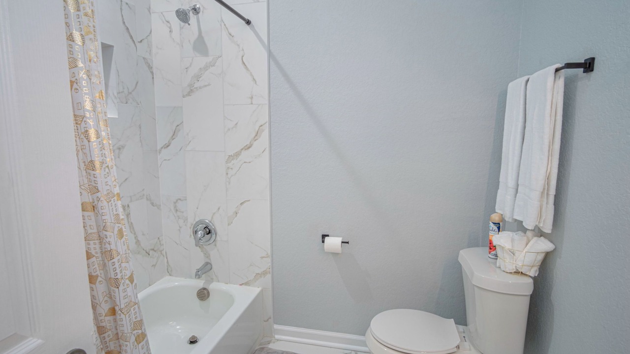 Photo of Bathroom in Denver Heights