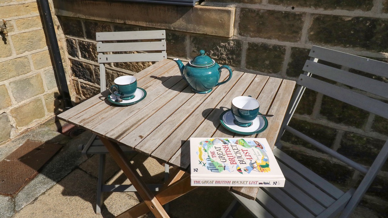 Photo of Others in Honley