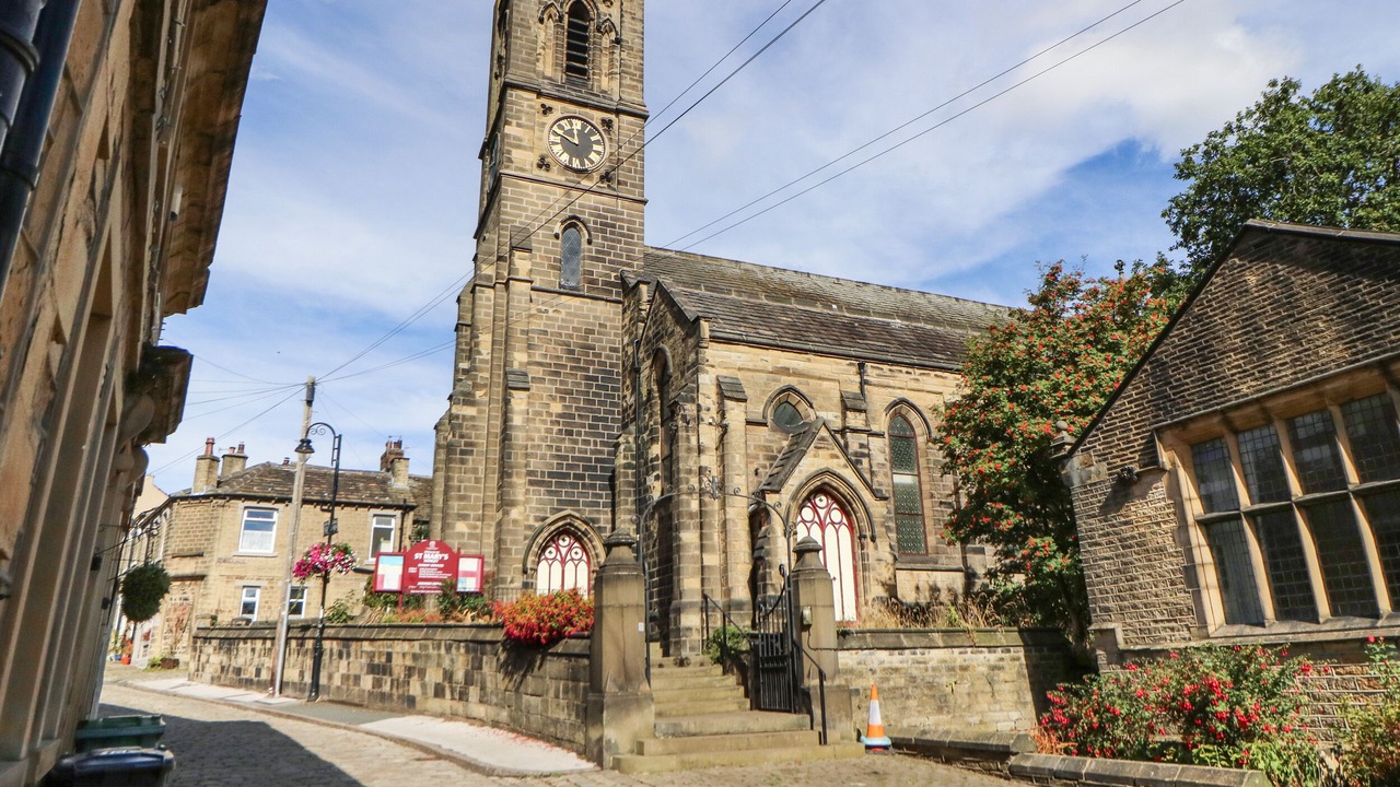 Photo of Outdoor in Honley