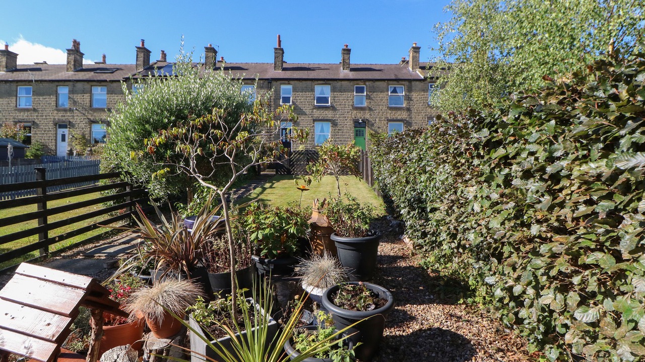 Photo of Outdoor in Honley