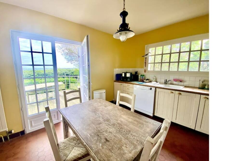 Photo of Kitchen in Le Croisic