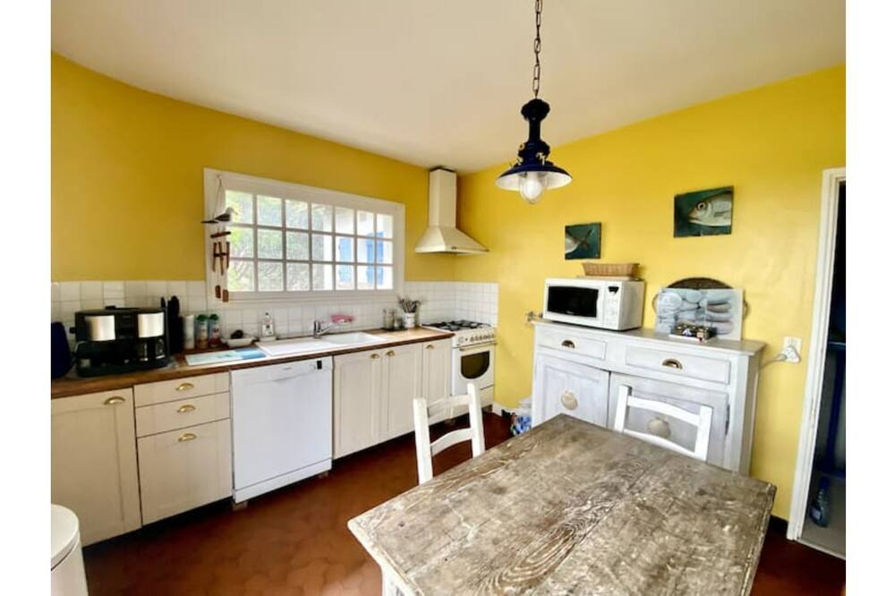 Photo of Kitchen in Le Croisic