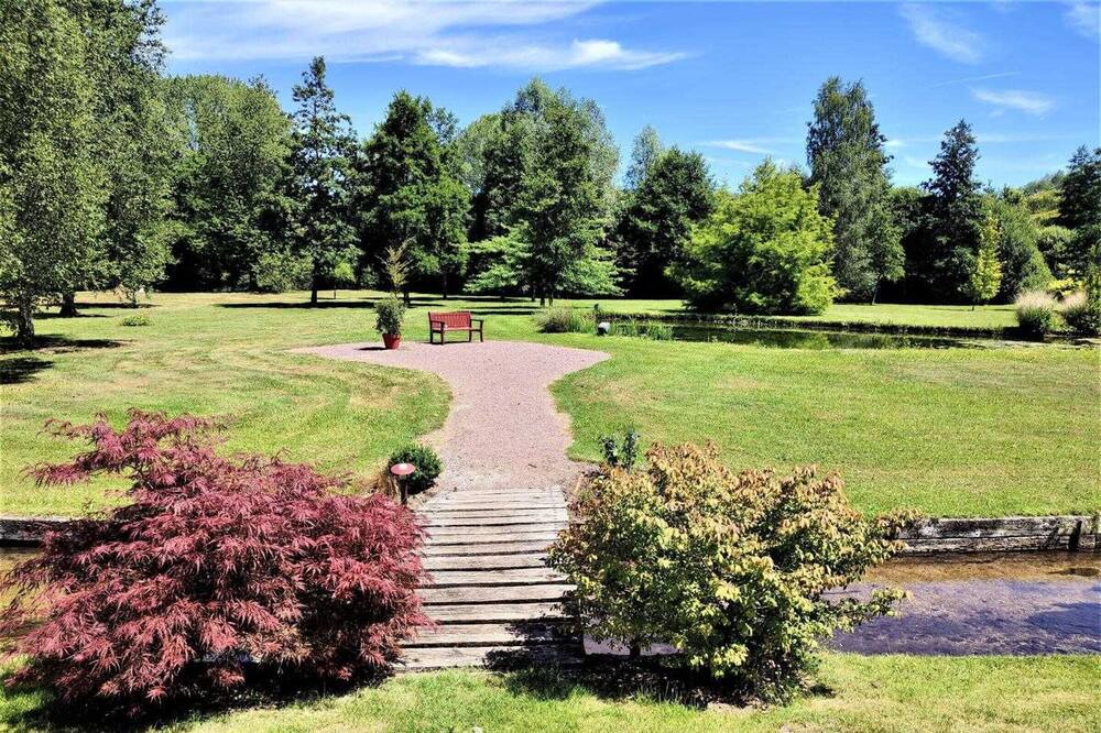 Photo of Outdoor in Ellecourt