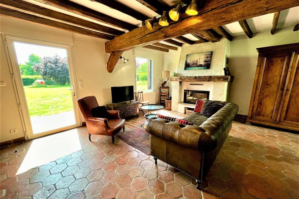 Photo of Livingroom in Isneauville