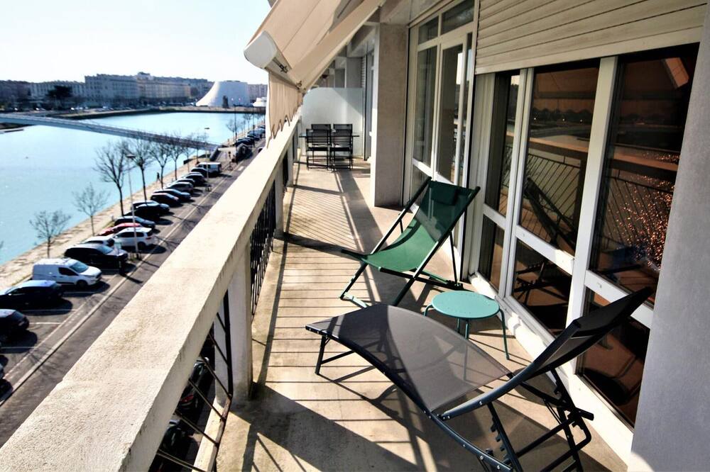 Photo of Patio Balcony in Downtown Le Havre