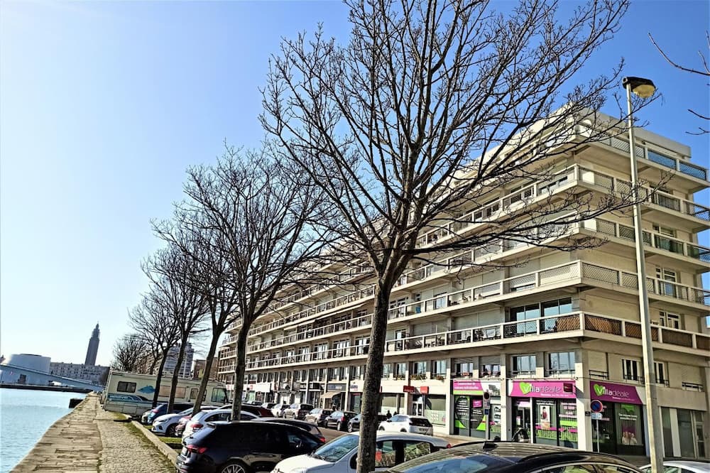 Photo of Outdoor in Downtown Le Havre