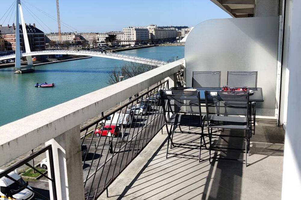 Photo of Patio Balcony in Downtown Le Havre