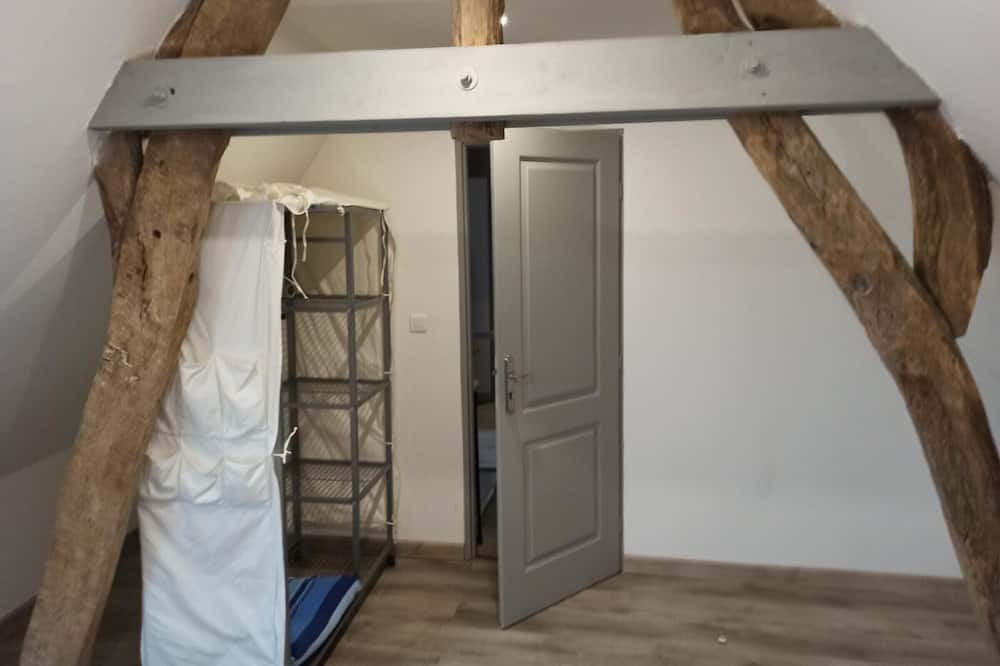 Photo of Bedroom in Envermeu
