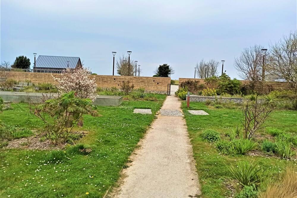 Photo of Outdoor in Paluel