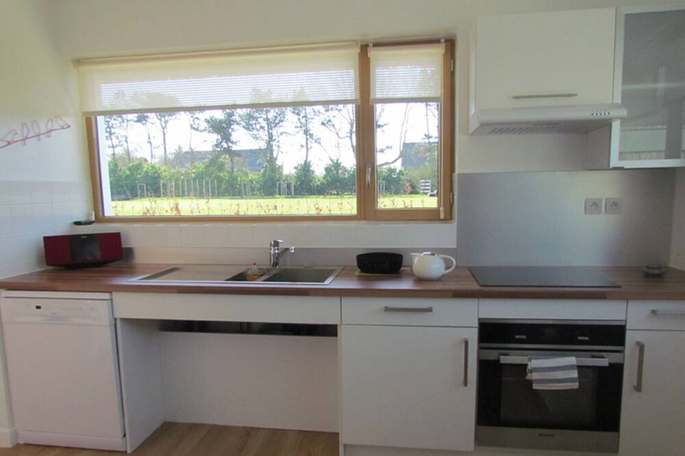 Photo of Kitchen in Paluel