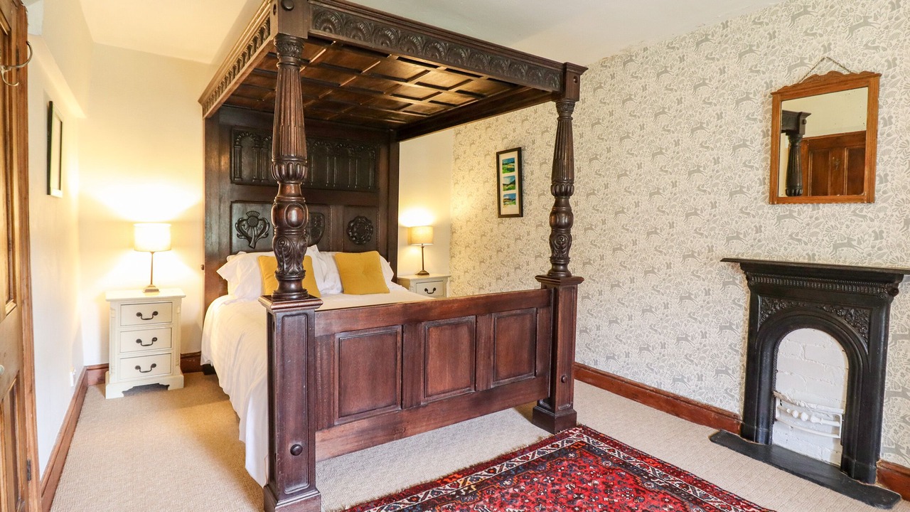 Photo of Others in Dolgellau