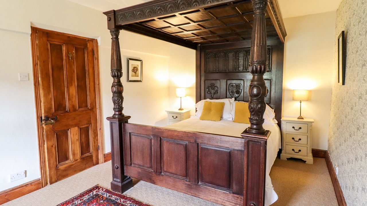 Photo of Others in Dolgellau